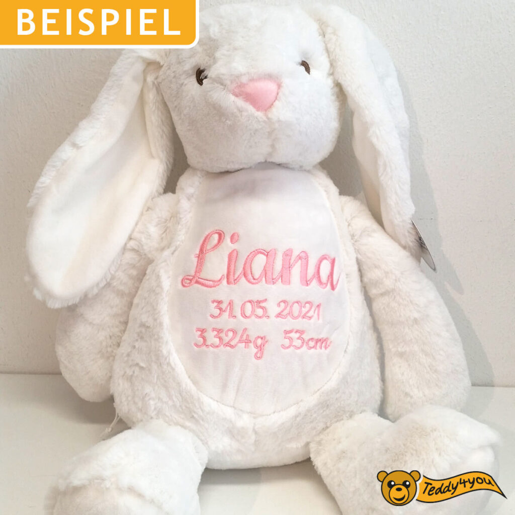 Schlappohrhase mit Name und Geburtsdaten bestickt