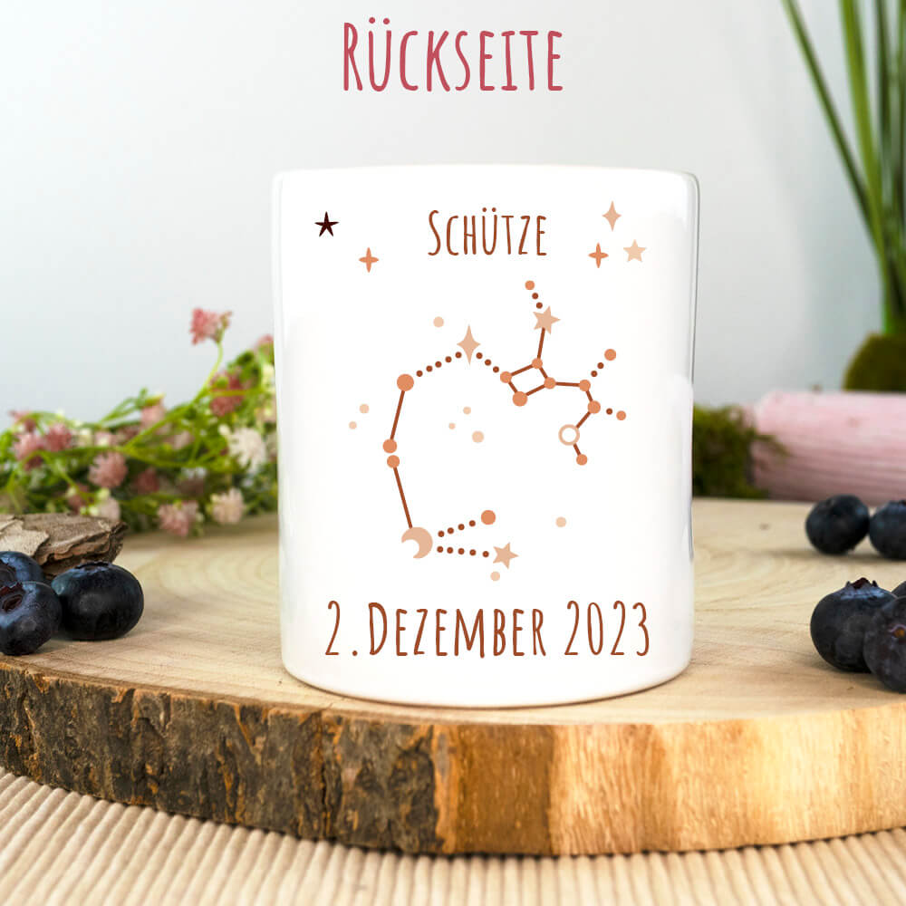 Rückseite: Spardose Sternzeichen Schütze mit Sternenkonstellation und Geburtsdatum